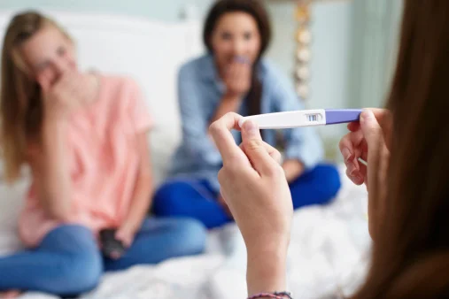 Rise in Teen Pregnancy linked to Peer Pressure in United States