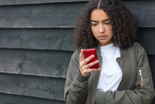 What Teens Should Do If They are Being Bullied on WhatsApp 